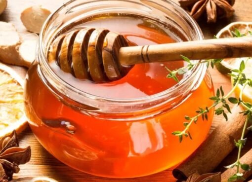 هل العسل يرفع الضغط أم يخفضه؟ إليك ما تقوله الدراسات