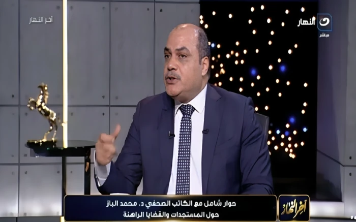 إعلامي مصري بارز يفتح ملف تعديل الدستور: دعوة علنية لمراجعة مدة الرئاسة