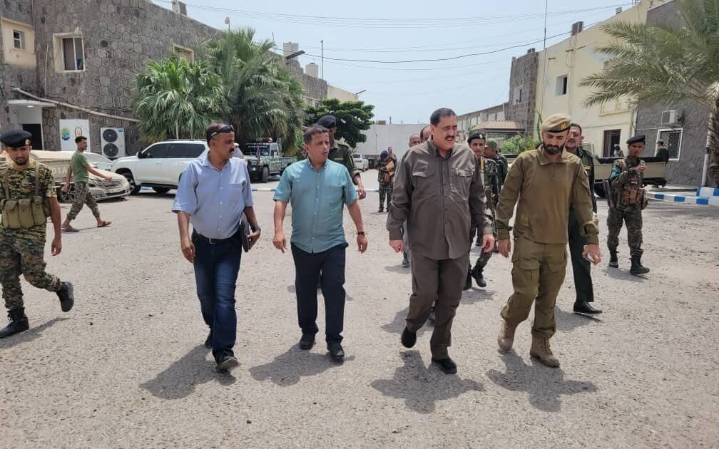 قيادة بحجم الوطن: فتحي بن لزرق يتحدث عن الدور العظيم لهذا القائد في عدن
