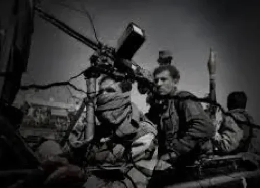 بلاغ مغترب يُحرّك الأمن: كشف حقيقة حساب يمني شهير