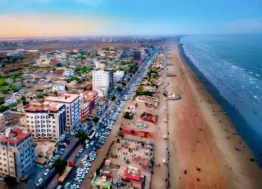 موجة هلع تضرب الساحل.. العائلات تغادر أبين بشكل جماعي