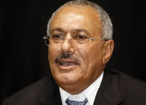 علي محسن يكشف المستور: صالح رفض الهروب وواجه مصيره بشجاعة