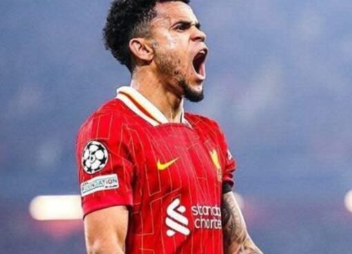 بايرن يخطف الصفقة من برشلونة.. لويس دياز يمنح الضوء الأخضر للعملاق الألماني