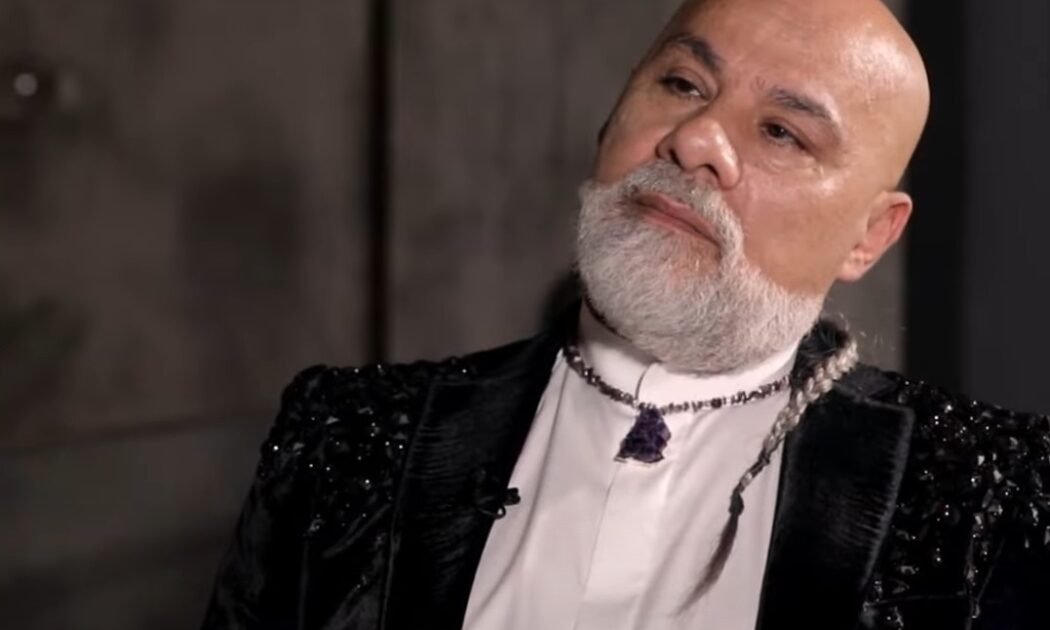 مايك فغالي يُحذر أحمد الشرع: "الأسد سيعود قريبًا!