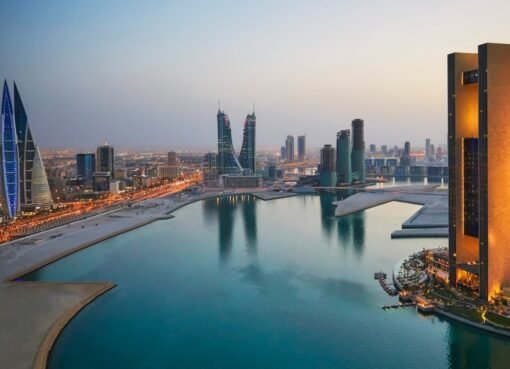 بعد جدل واسع.. بعد جدل واسع.. البحرين توضح حقيقة ترحيل العمالة الأجنبية في 2025 توضح حقيقة ترحيل العمالة الأجنبية في 2025