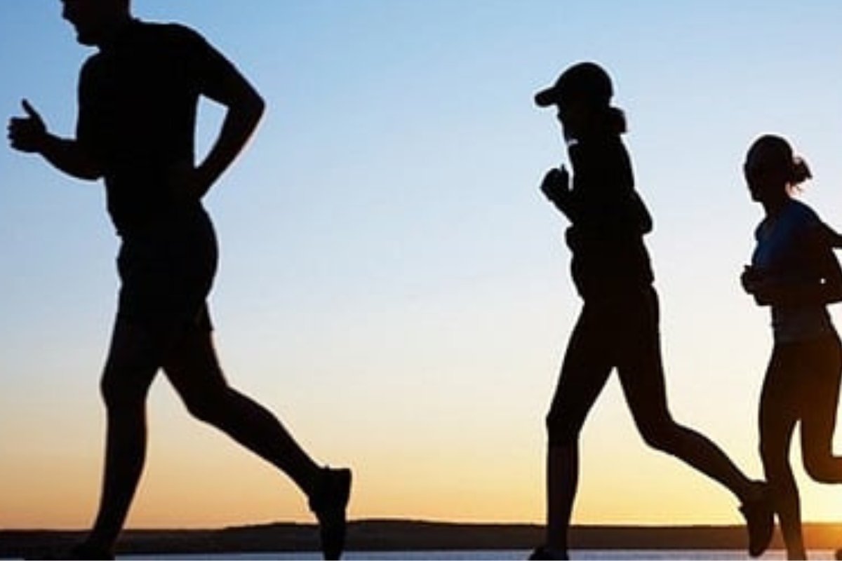 لن تصدق كيف تحمي ظهرك يومياً بدون أدوية