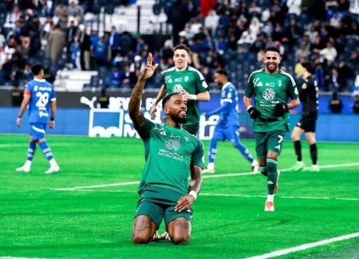 "الأهلي يحسم صفقة زكريا هوساوي رسميًا ويُنهي أزمة الظهير الأيسر"