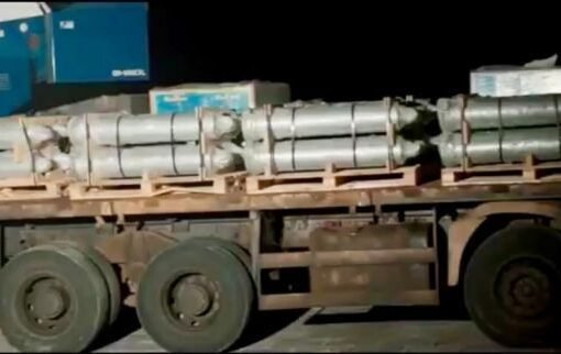 وثائق فارسية وأجهزة متطورة.. شحنة البحر الأحمر تفضح شبكة التهريب الإيرانية وثائق فارسية وأجهزة متطورة.. شحنة البحر الأحمر تفضح شبكة التهريب الإيرانية