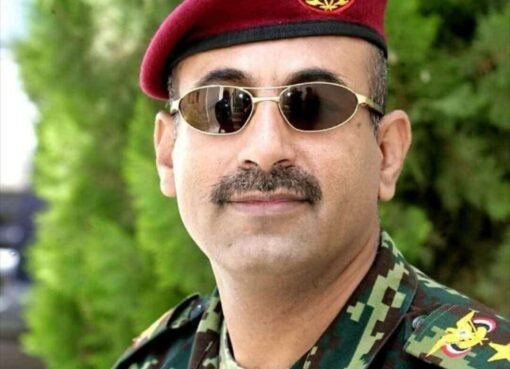 كشف هوية الحارس الذي قضى حياته دفاعًا عن رئيسه “صالح” في صنعاء