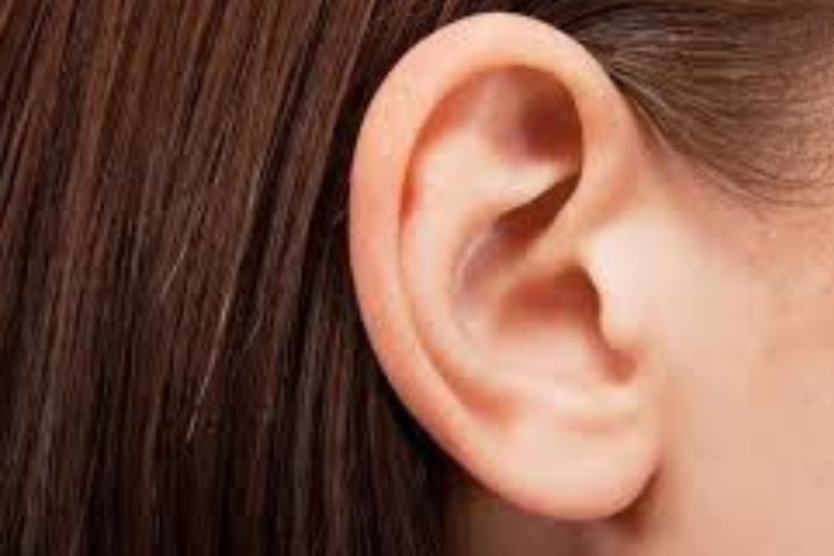 أعراض غير متوقعة لأمراض القلب تظهر في الأذن