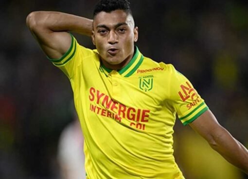 مصطفى محمد خارج التشكيل الأساسي لنانت أمام لافالو.. قرار فني أم تمهيد للرحيل؟