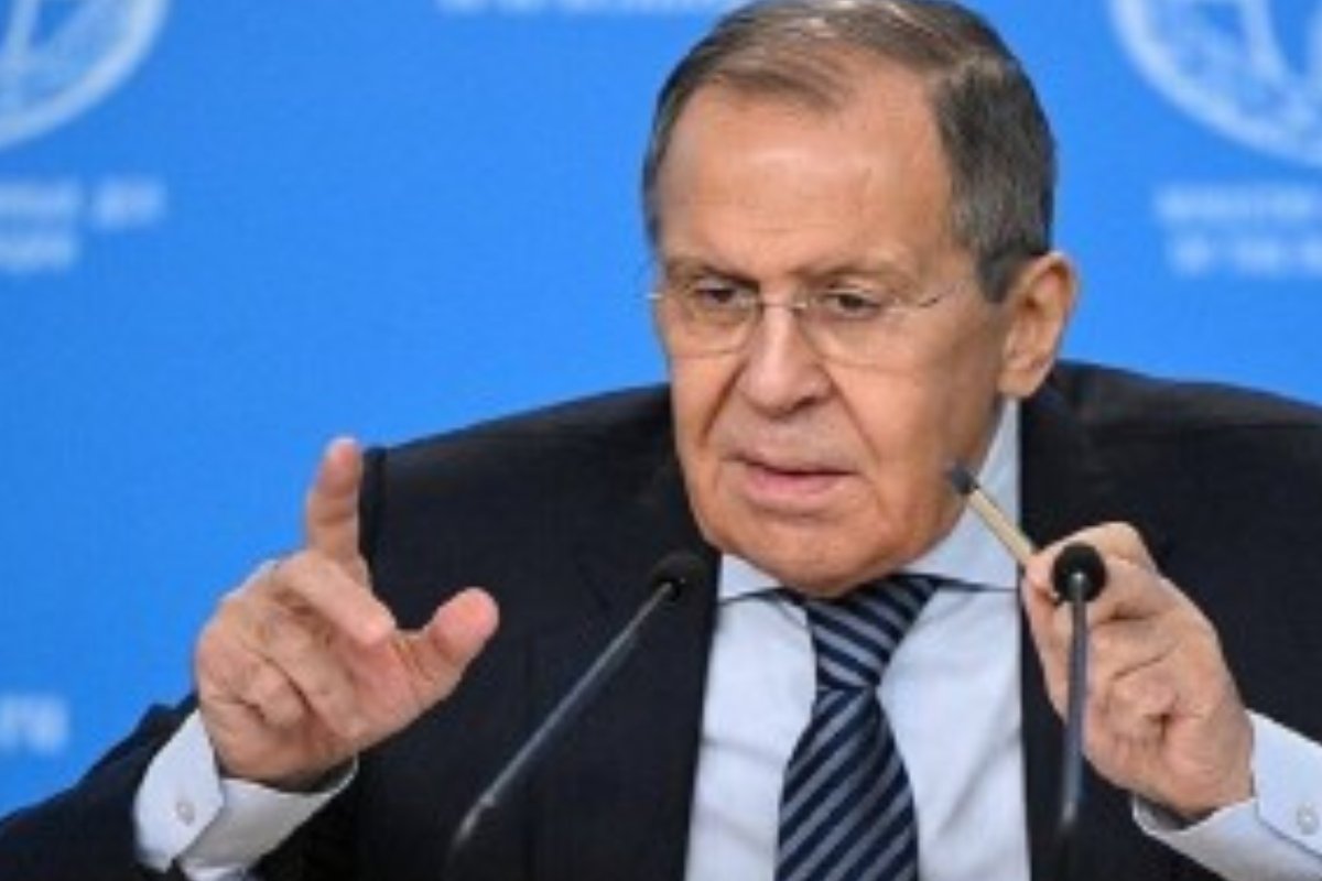 أول تعليق من وزير الخارجية الروسي بشأن إلغاء التأشيرات مع المملكة: الاتفاق في مراحله النهائية