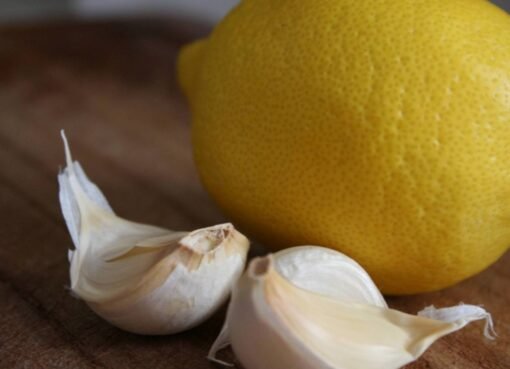 معجزة الليمون والثوم.. وصفة استخدمها الملوك لعلاج 16 مرضًا!