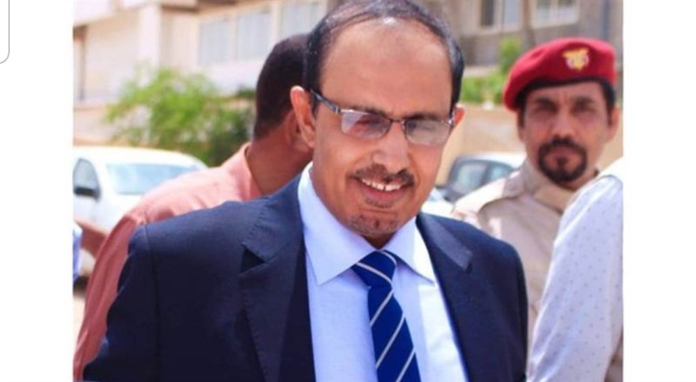 السعودية تضع محافظ حضرموت تحت الإقامة الجبرية قبيل إقالته المتوقعة
