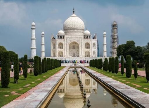 خطأ إداري يكلف عائلة يمنية معاناة قاسية في الهند