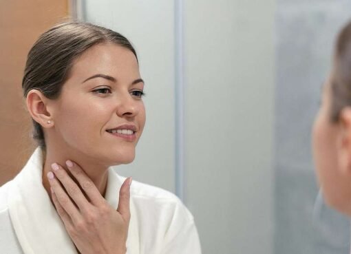 إشارة صامتة على الرقبة قد تنذر بمرض يهدد حياتك