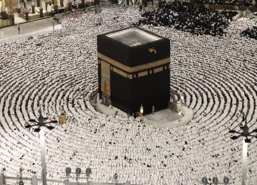 بشرى للراغبين في العمرة من الخارج: السعودية تُطلق آلية جديدة للتأشيرات