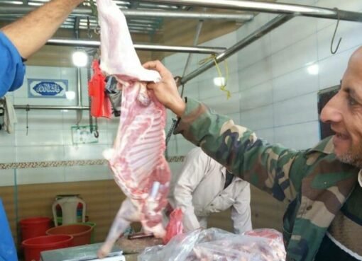 السلطات تحدد أسعار مؤقتة للحوم وتعممها على محلات الجزارة لضبط السوق