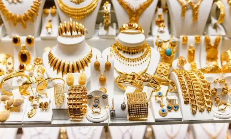 الذهب اليمني يتراجع مجددًا.. أسعار الجمعة 22 أغسطس تسجل انخفاضًا ملحوظًا