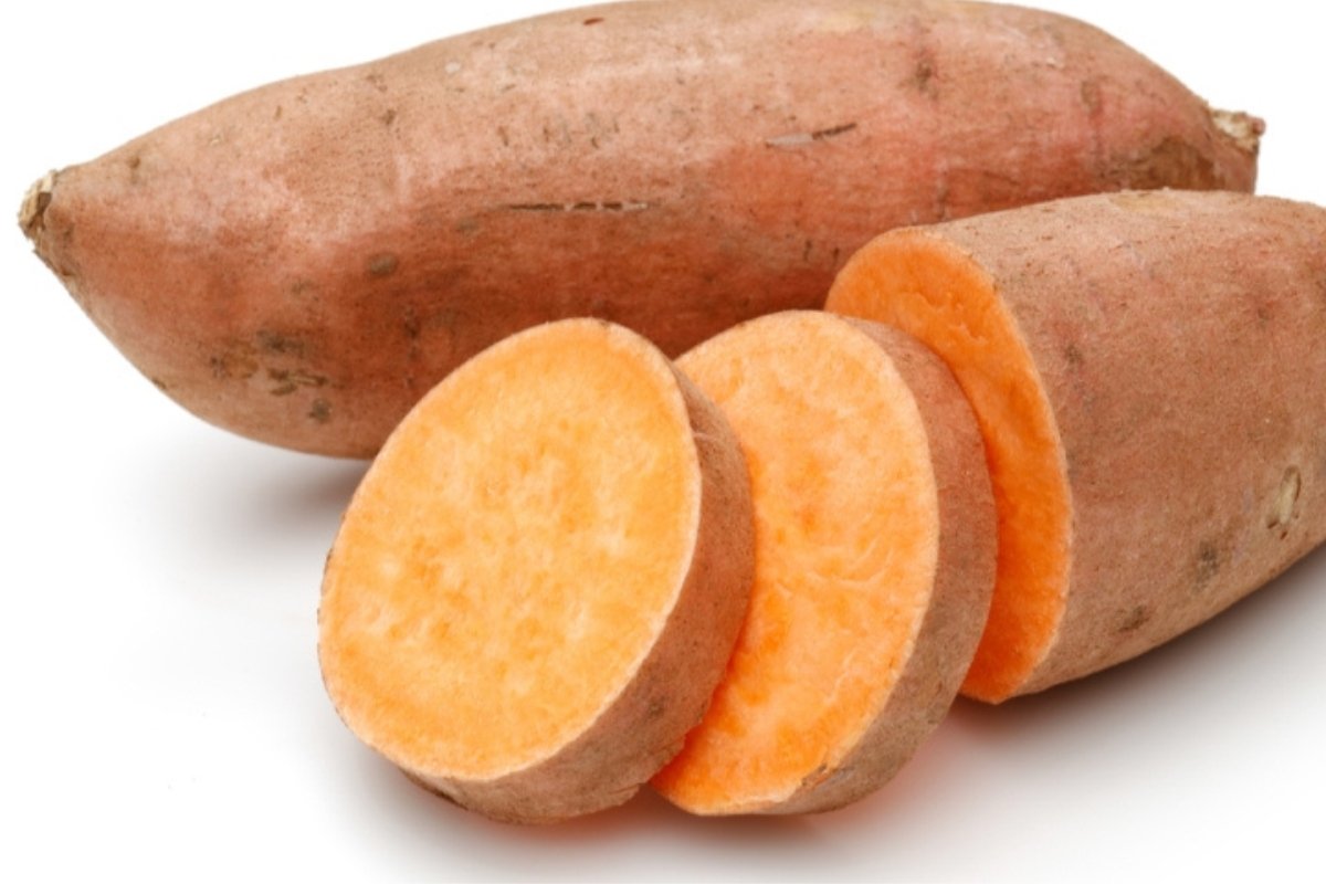 بديل طبيعي لأدوية المعدة.. البطاطا الحلوة تحارب الالتهابات وتحسّن الهضم!