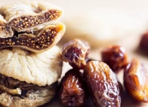 التمر أم التين؟ اكتشف الفاكهة الأنسب لخسارة الوزن دون حرمان