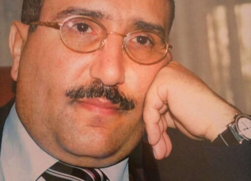 الرويشان يعلّق  على العرض العسكري أمام منزل الأحمر