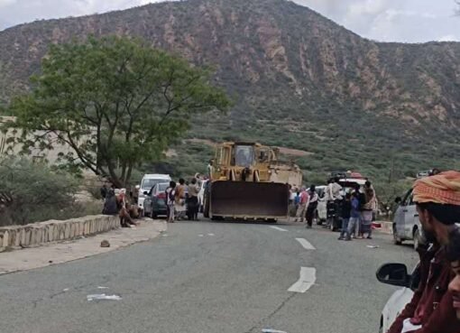 فتحي بن لزرق يكشف الجهات المعرقلة لفتح طريق عقبة ثرة في أبين