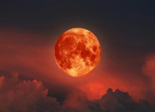 عاجل: خسوف كلي للقمر يزين سماء السعودية في 7 سبتمبر 2025