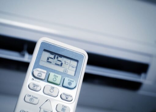 احذر هذا الخيار في ريموت التكييف.. يكلفك الكثير!