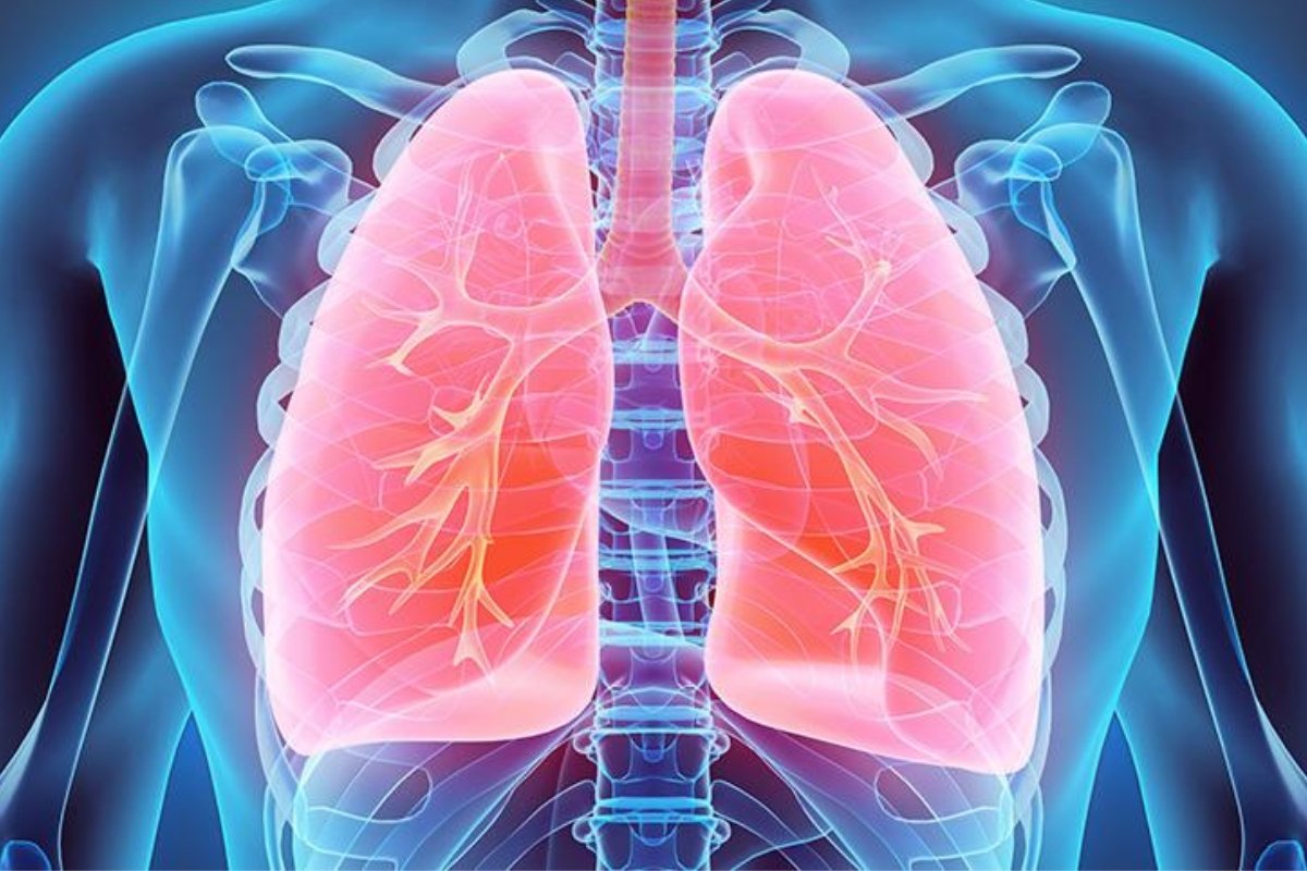 وداعًا للكحة وضيق التنفس… وصفة طبيعية تثير اهتمام المدخنين