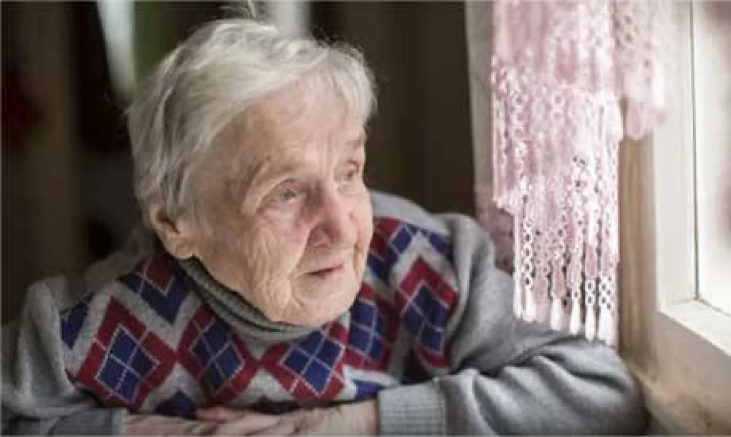 فاكهة واحدة… إذا حولتها لمسحوق قد تنقذك من الخرف!