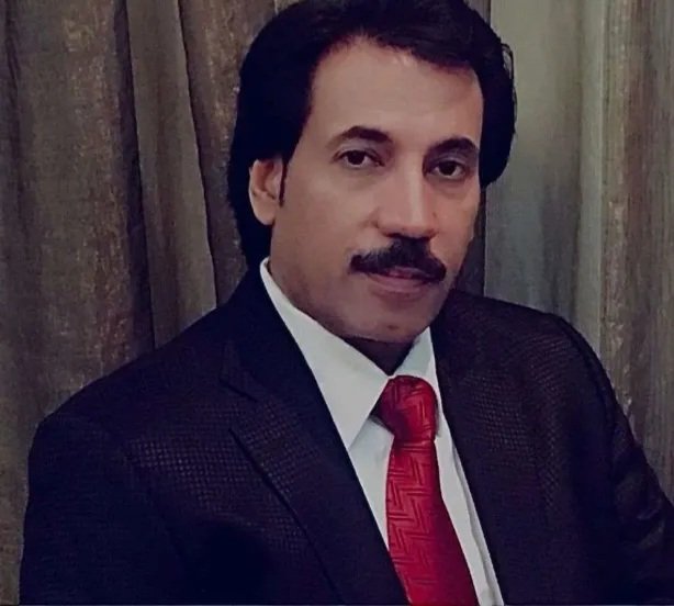 من يصنع الأزمات في الجنوب؟ البيض يفضح المستشارين الخفيّين