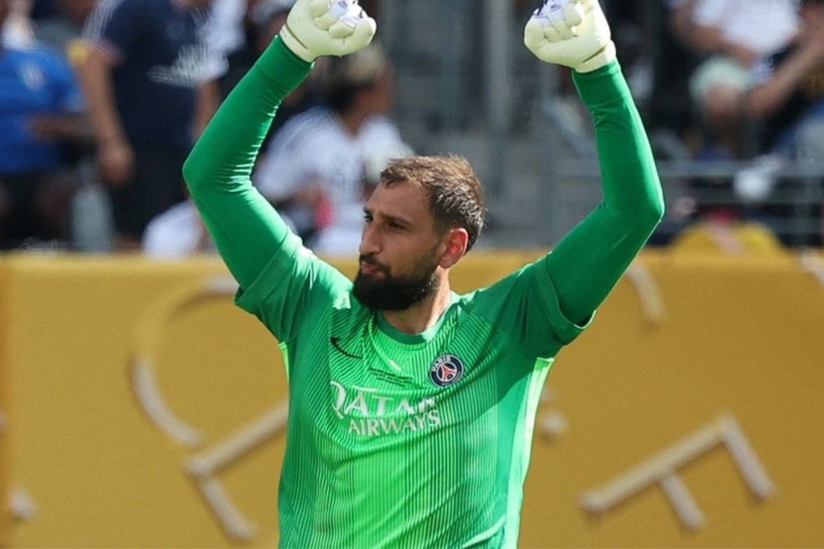 رسمياً: مانشستر سيتي يحسم صفقة دوناروما مقابل 35 مليون يورو