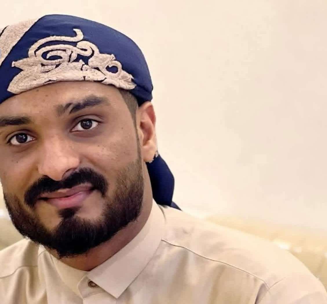 ألف ريال ثمن الشهامة.. شاب يمني يعيد هاتفًا مفقودًا بعد شرائه من مجهولين
